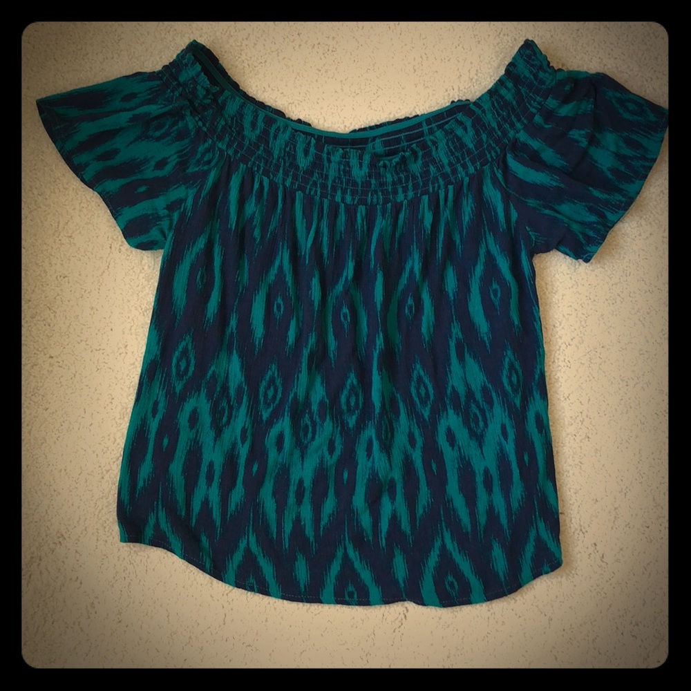 Xhilaration off the shoulder t-shirt